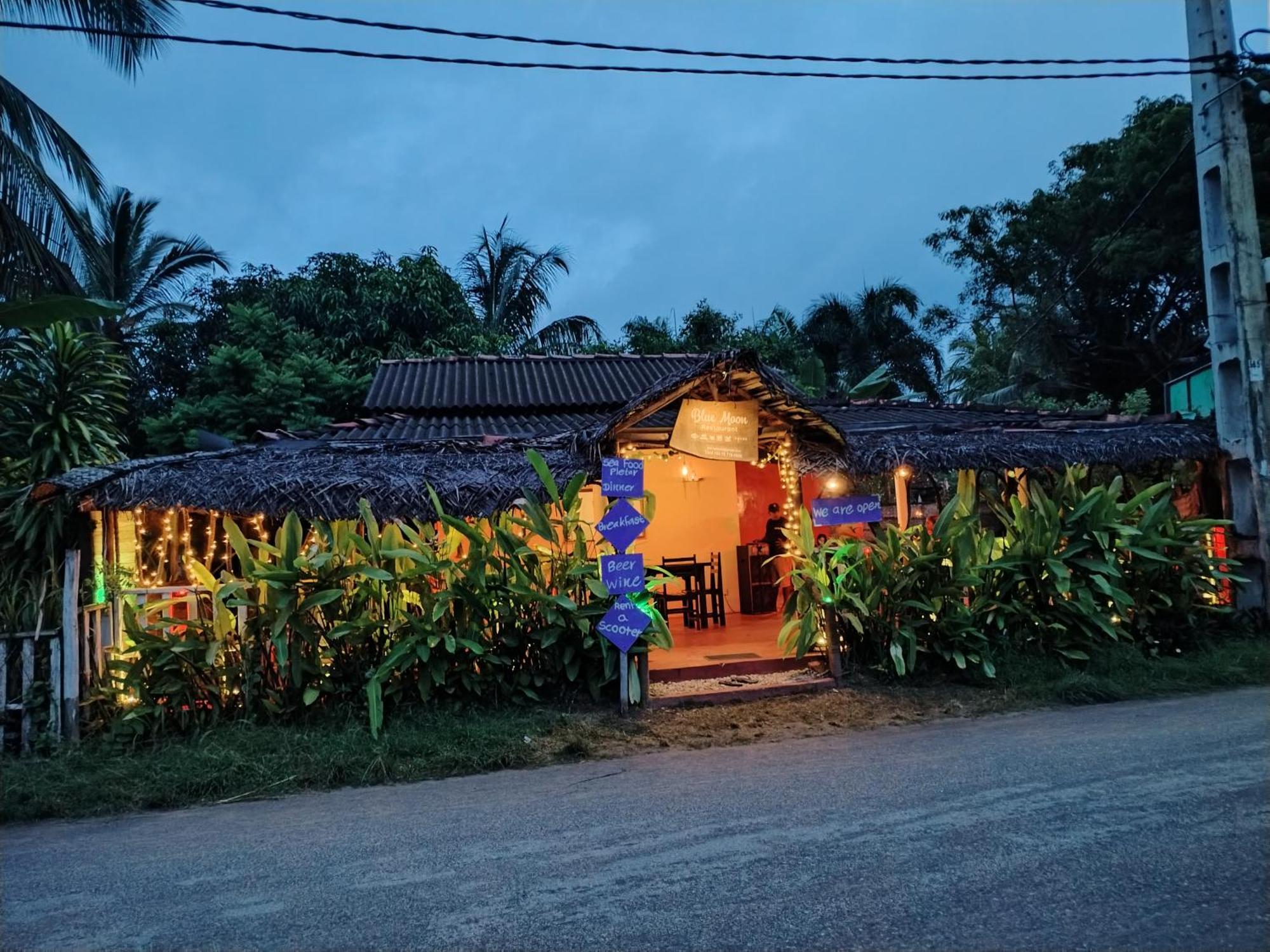 Leen Тангалла Экстерьер фото
