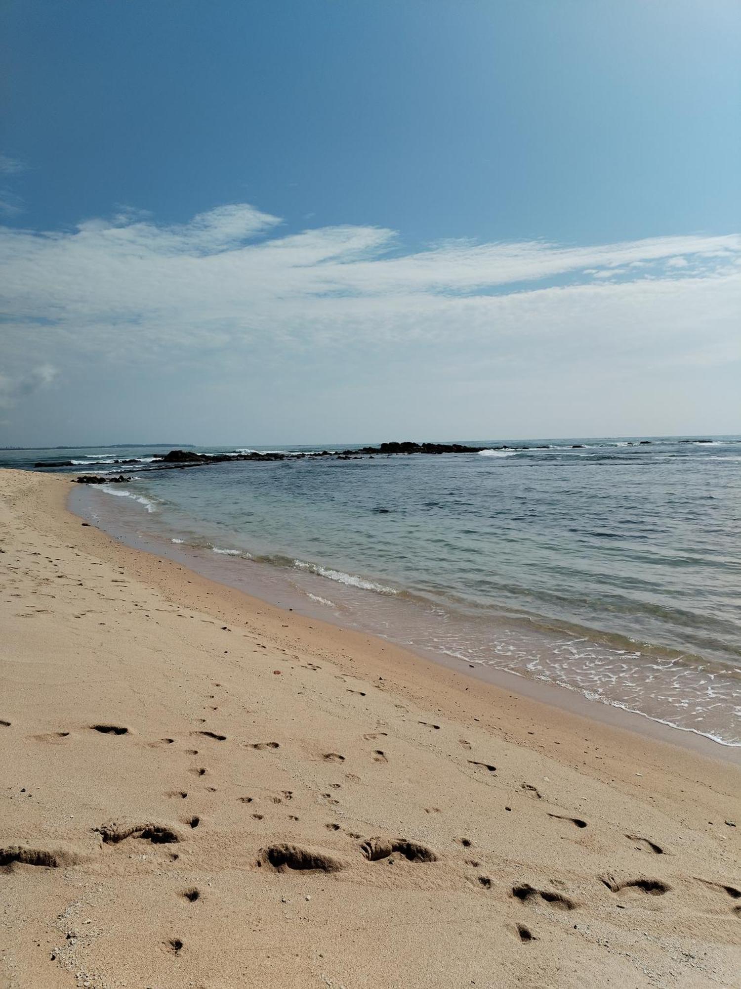 Leen Тангалла Экстерьер фото