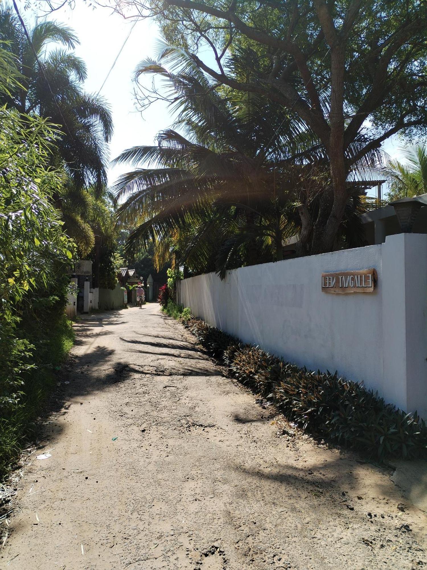 Leen Тангалла Экстерьер фото